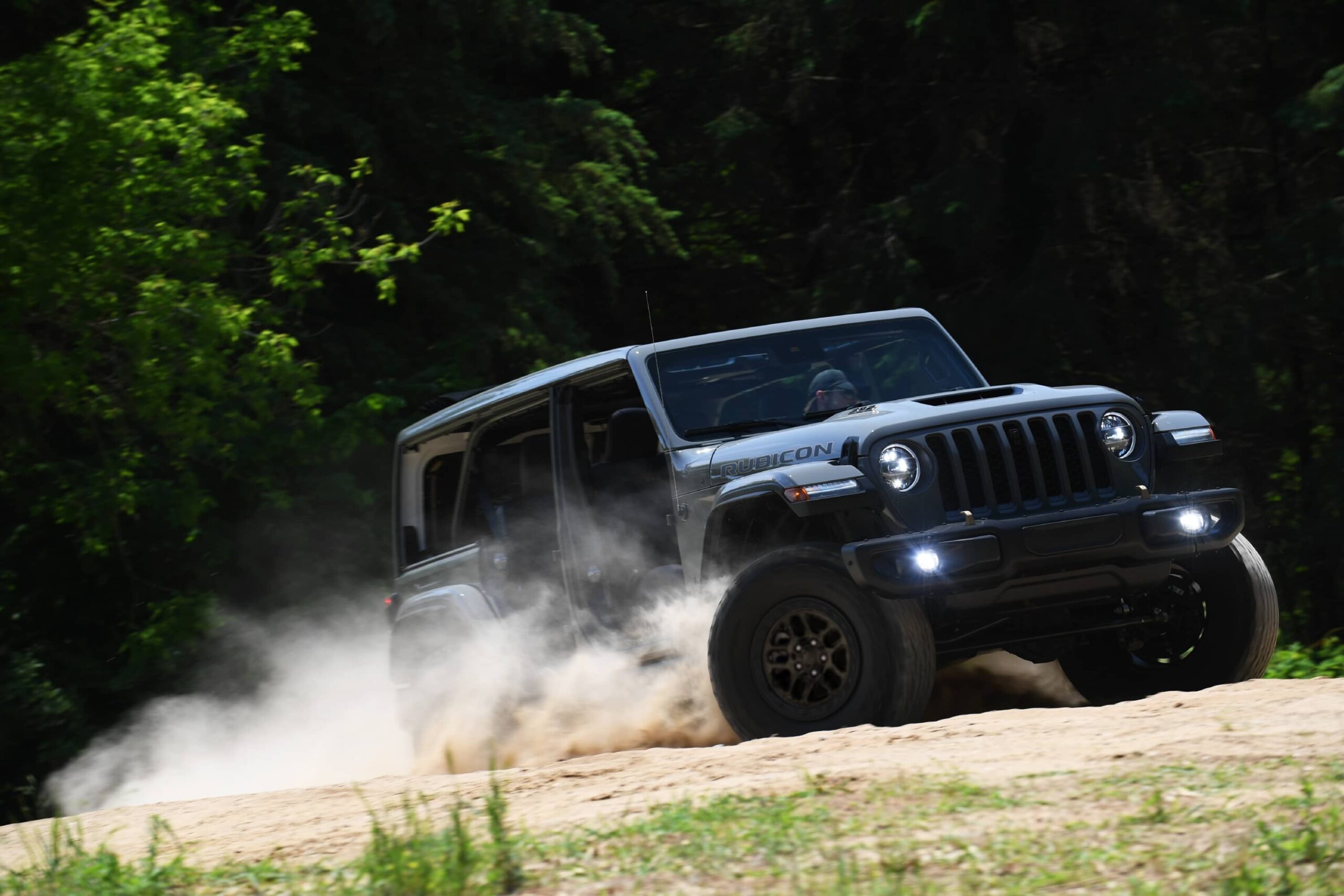 2022 Jeep Wrangler image 02