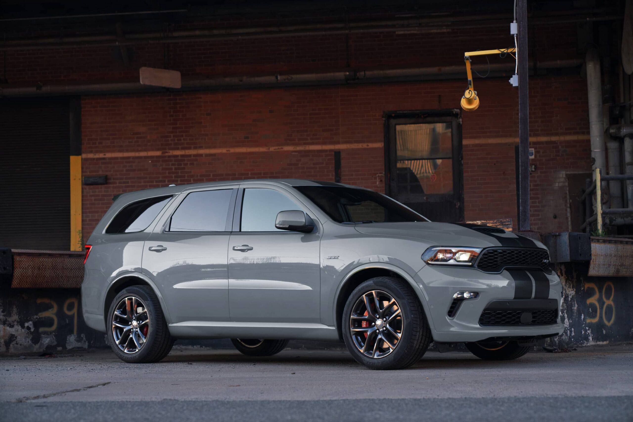 2022 Dodge Durango image 02