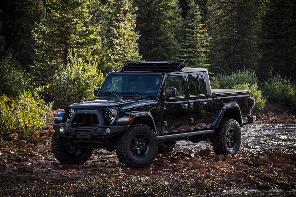 2023 Jeep Gladiator: A pickup truck that is more powerful than ever.