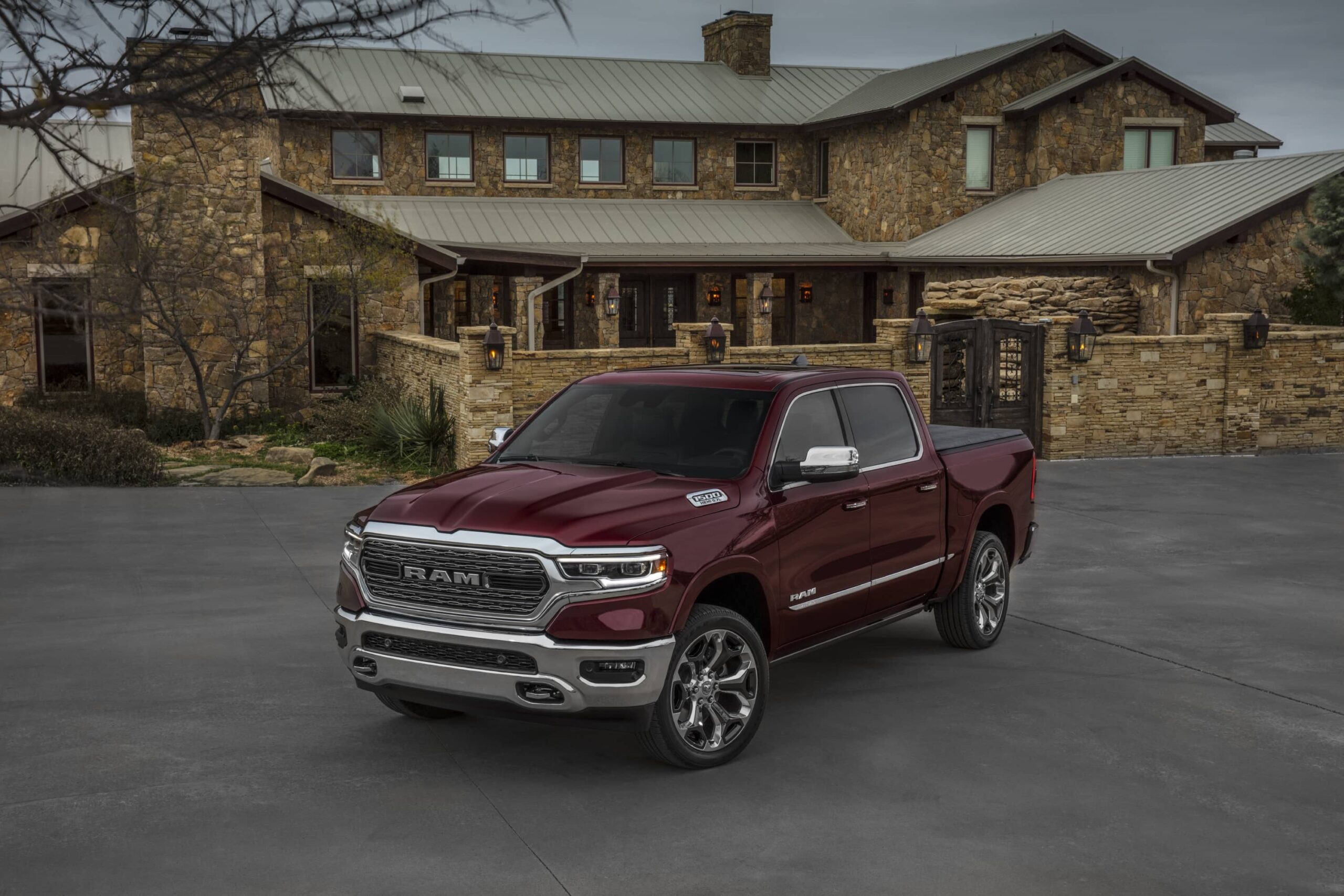 2022 Ram 1500 Laramie Styling & Interior Features